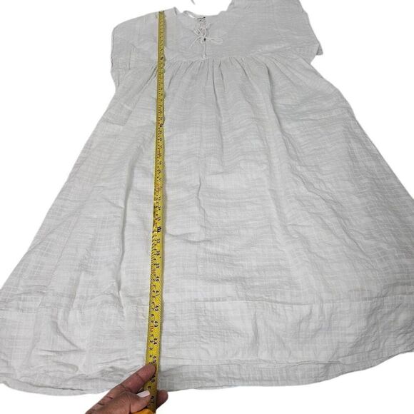 Mirth Sonoma dress box weave  in white - Picture 7 of 10